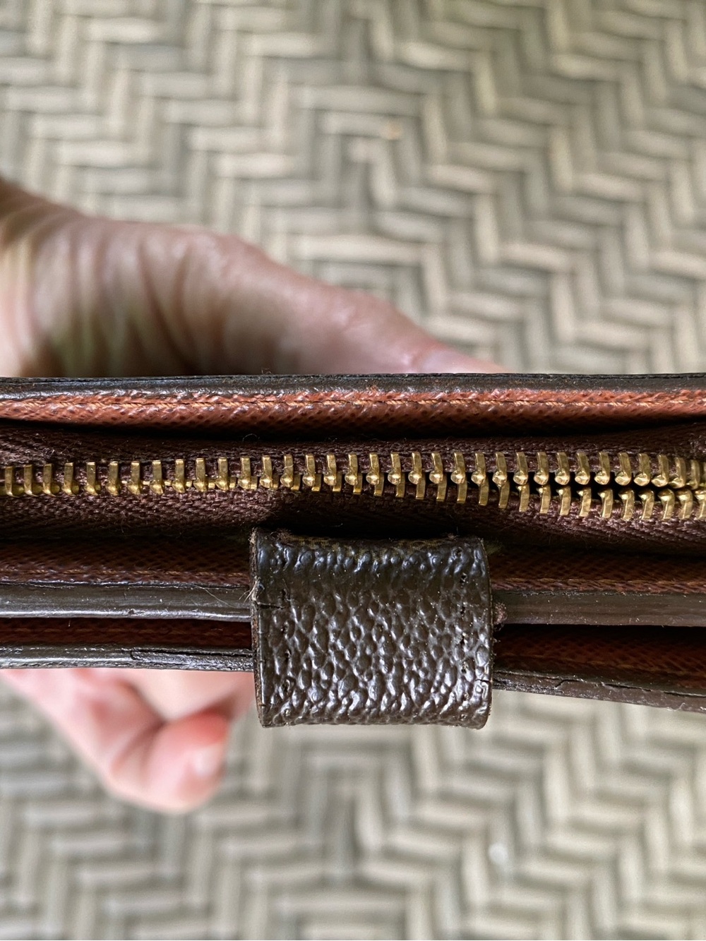 Vintage 2007 Louis Vuitton Compact  Brown Monogram Snap Bifold Wallet - Picture 6 of 16